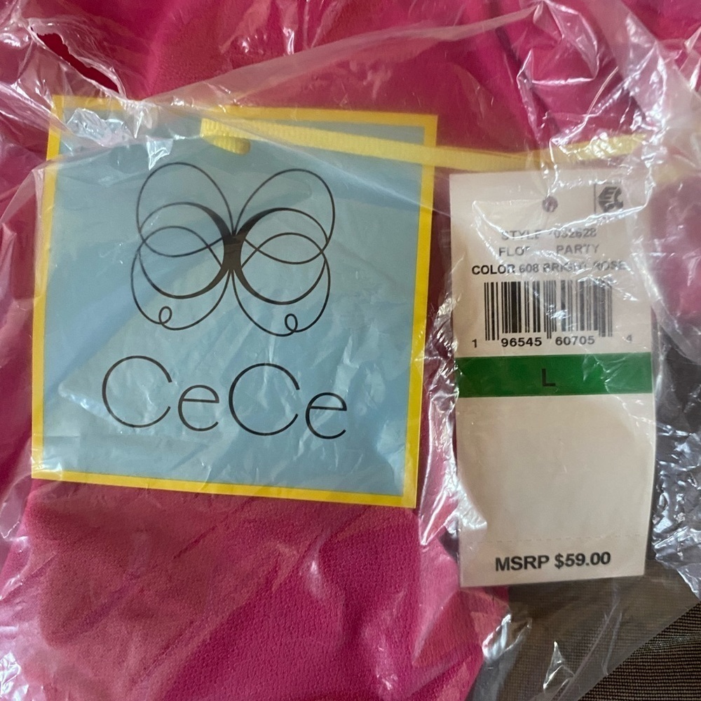 NEW - CeCe
Flutter Sleeve Crewneck Top. Large. Bright Rose - Picture 5 of 5
